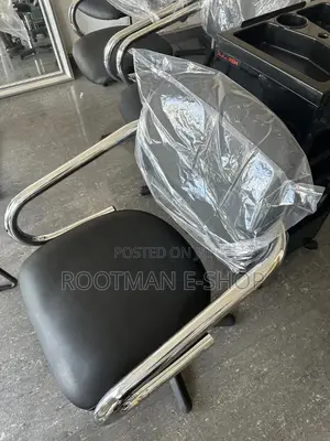 Black Salon Styling Chair With Chrome Armrests