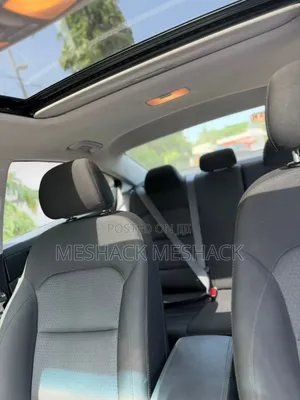Hyundai Elantra 2017 White
