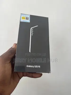 New Samsung Galaxy S25 FE 128 GB Green