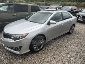 Toyota Camry 2014 Silver