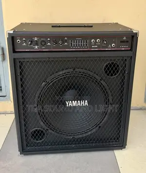 Yamaha Ba300 15 Inches Bass Guitar Combo
