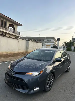 Toyota Corolla LE Eco (1.8L 4cyl 2A) 2018 Beige