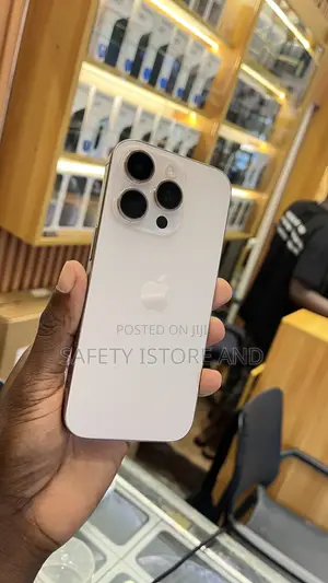 New Apple iPhone 16 Pro 128 GB Gold