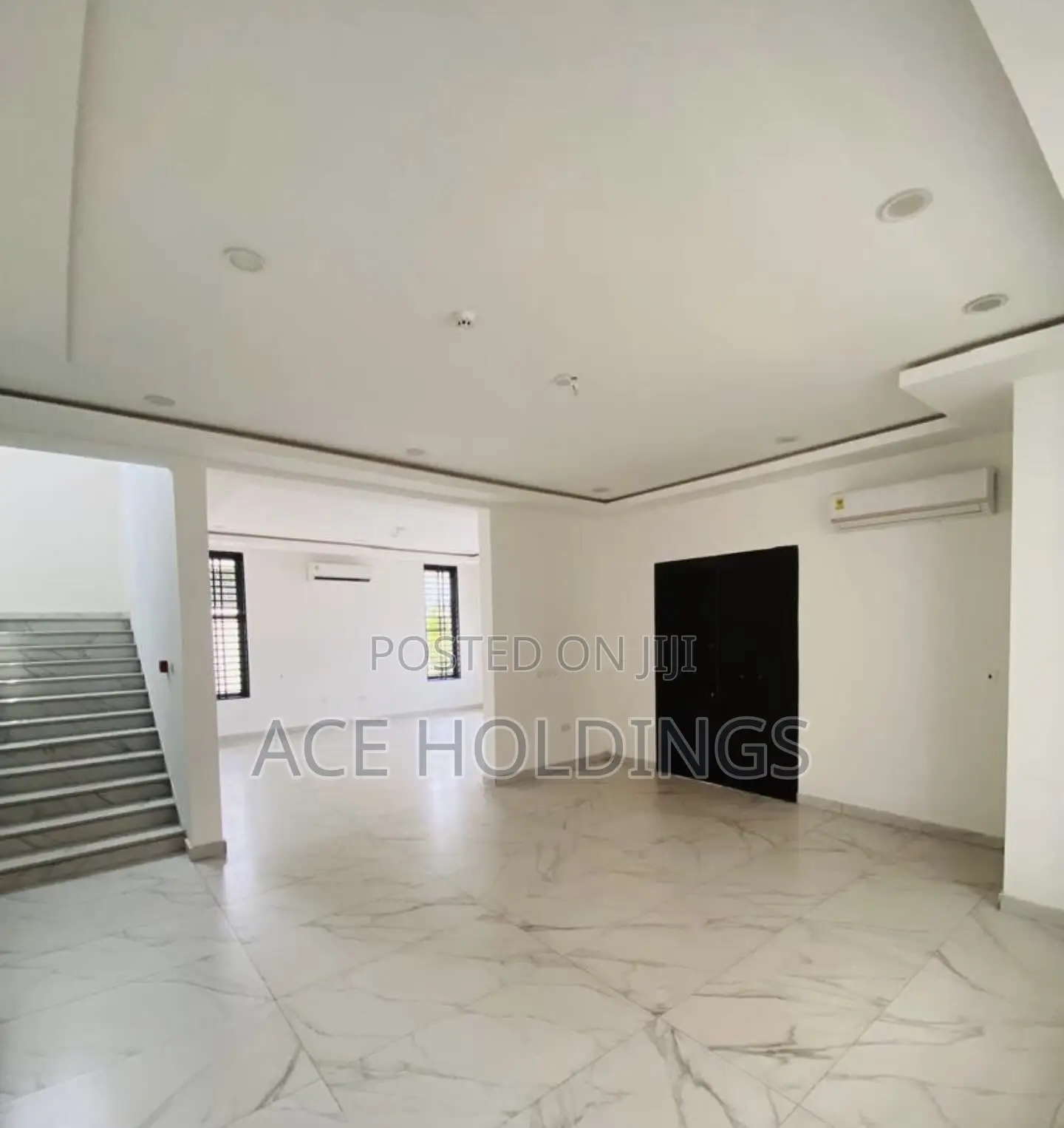 4bdrm House in West Trasacco, School Junction for sale