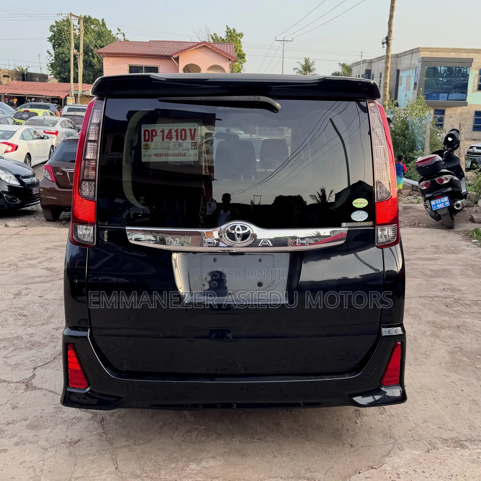 Toyota Voxy SV Premium 2014 Black