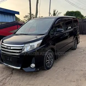 Toyota Voxy SV Premium 2014 Black