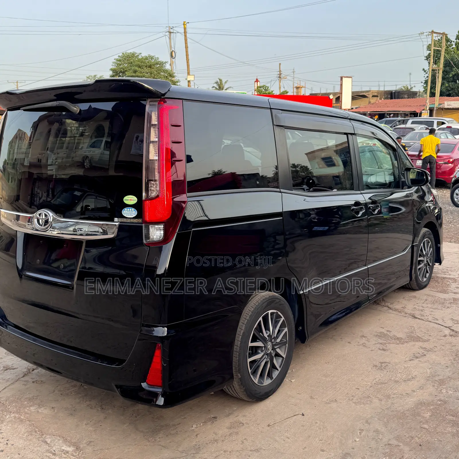 Toyota Voxy SV Premium 2014 Black