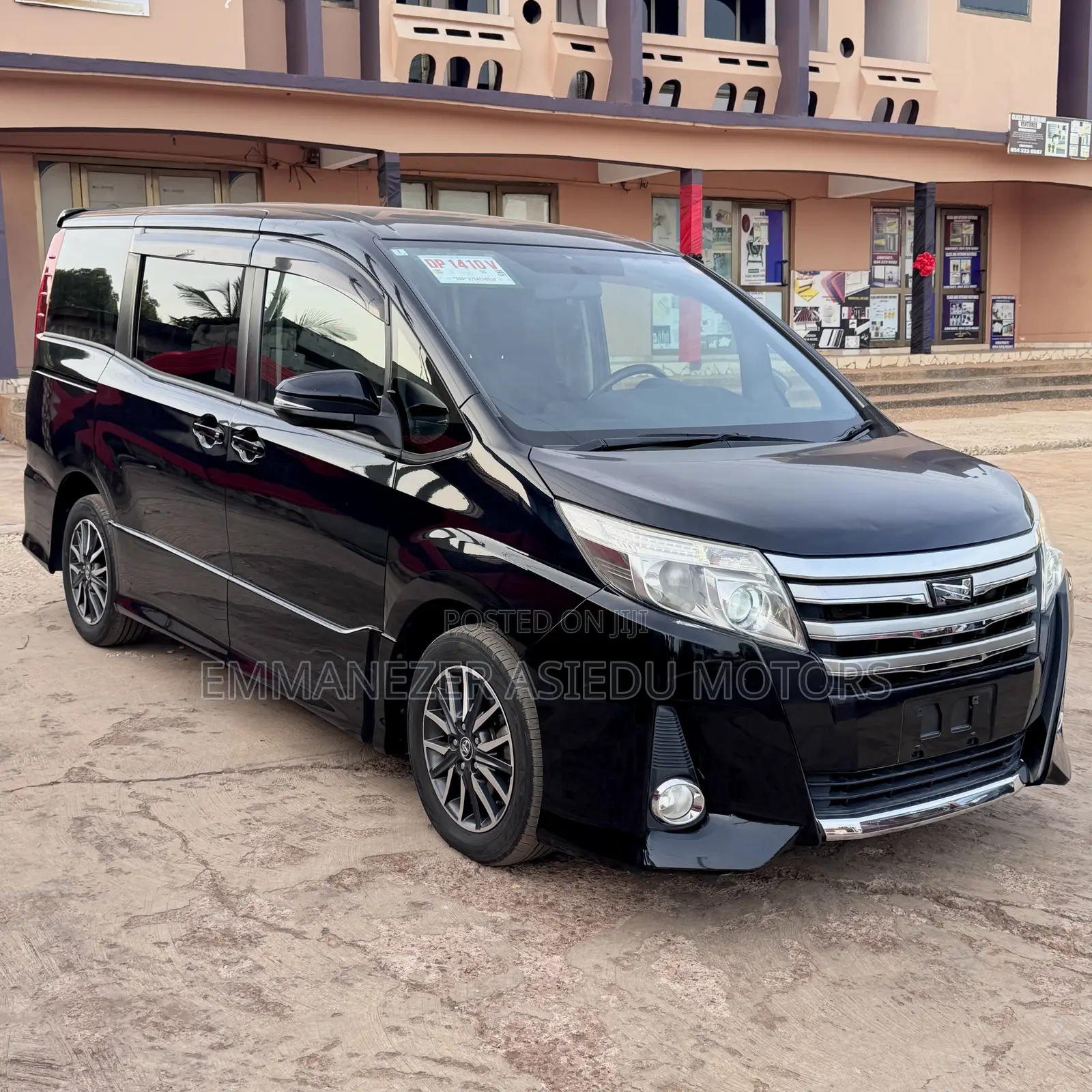Toyota Voxy SV Premium 2014 Black