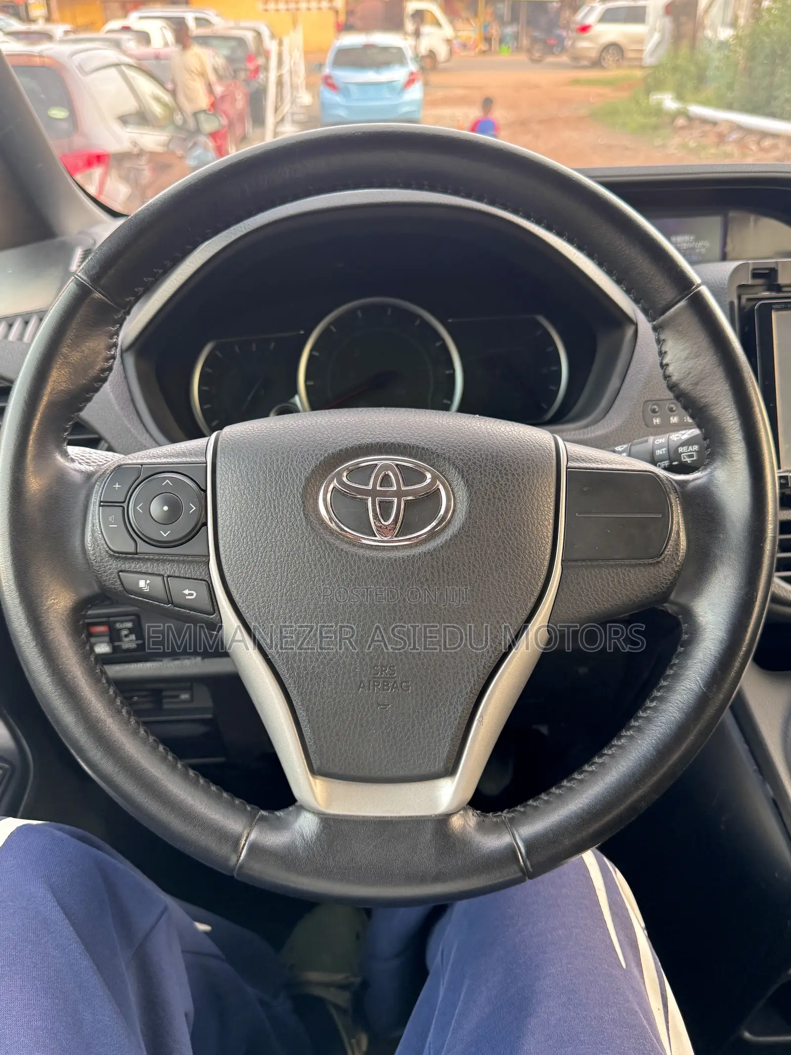 Toyota Voxy SV Premium 2014 Black
