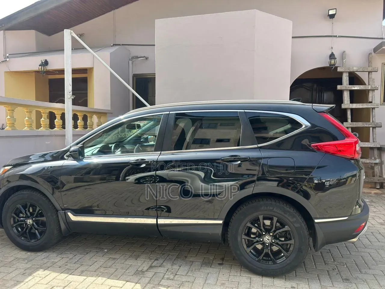 Honda CR-V Touring FWD 2019 Black
