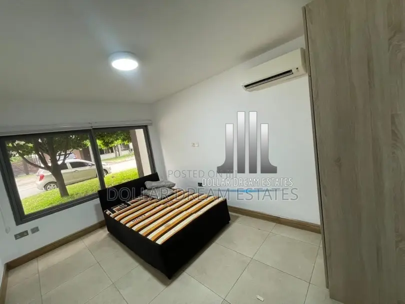 4bdrm Townhouse / Terrace in North Ridge for rent