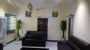 6bdrm House in Bosomtwe for sale