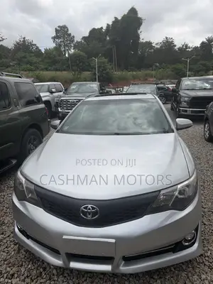 Toyota Camry 2014 Silver