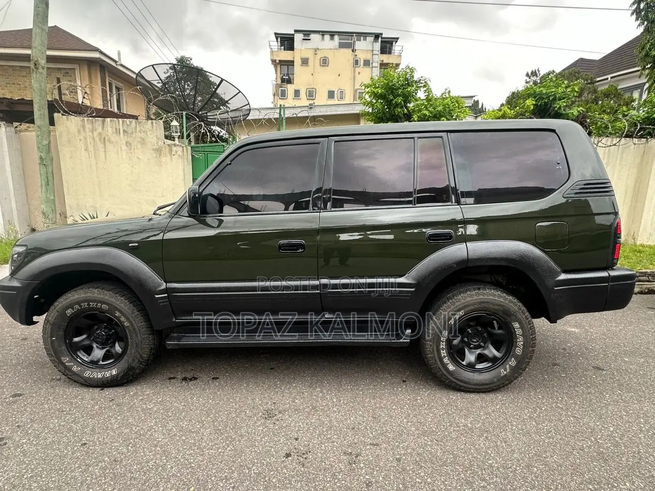 Toyota Land Cruiser Prado 1998 Gray