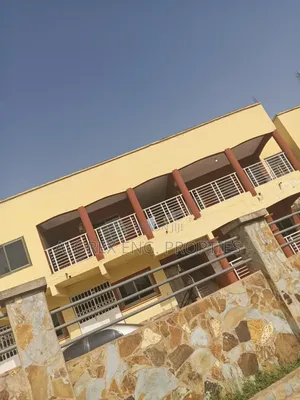 1bdrm Apartment in Adenta, Frafraha for rent