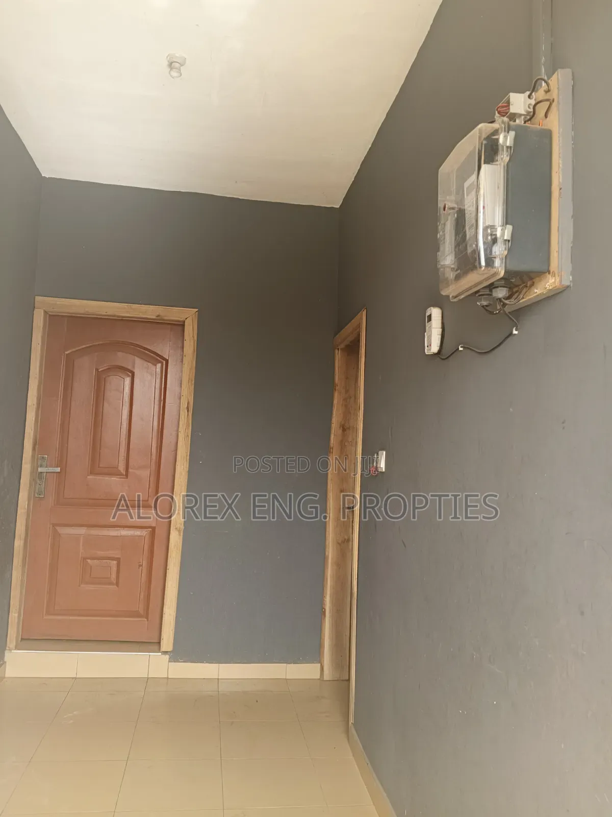 1bdrm Apartment in Adenta, Frafraha for rent