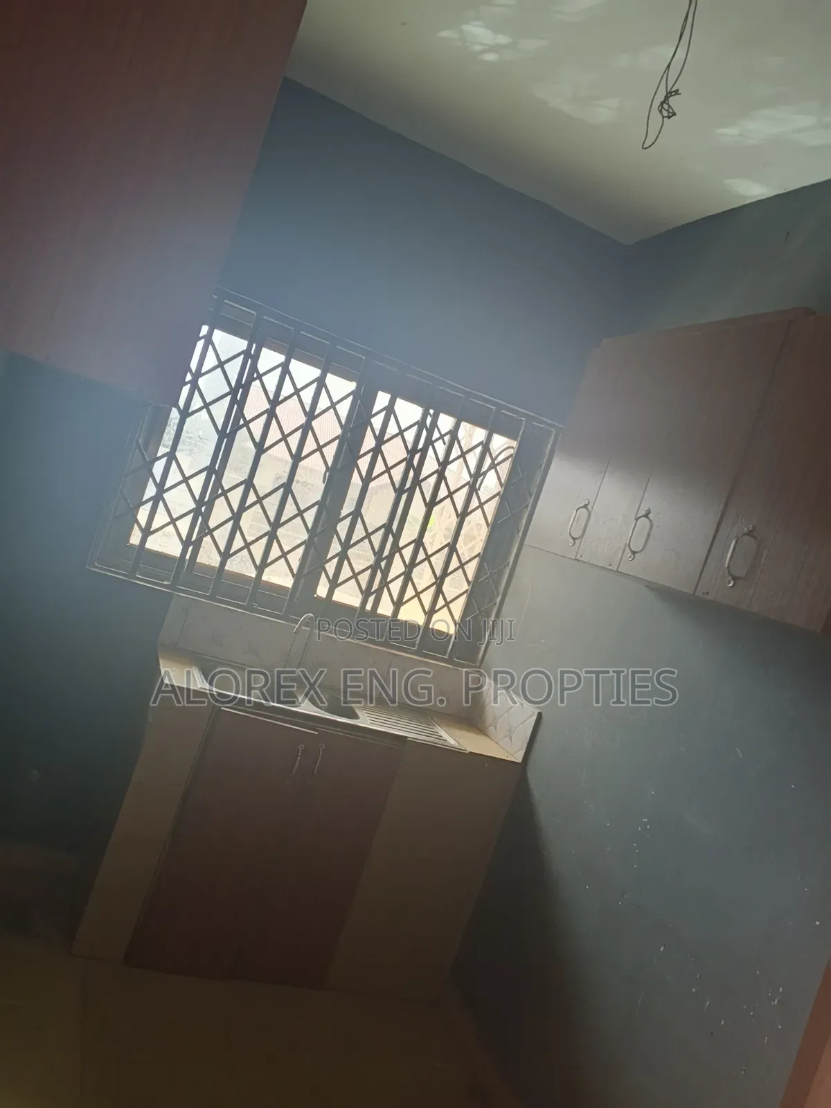 1bdrm Apartment in Adenta, Frafraha for rent