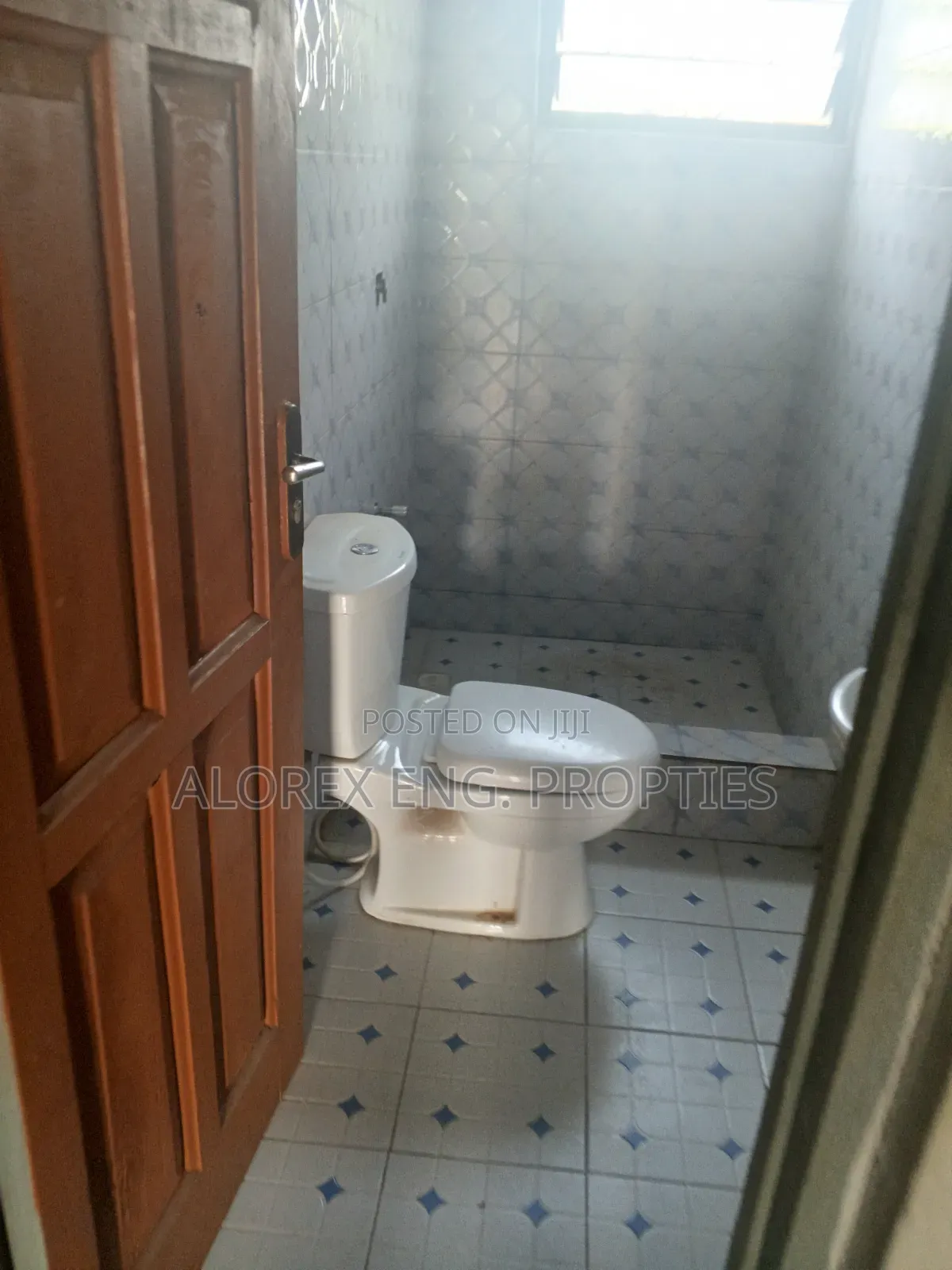 1bdrm Apartment in Adenta, Frafraha for rent