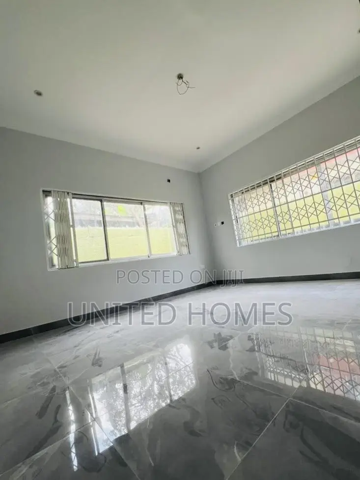 4bdrm House in Tesano for rent