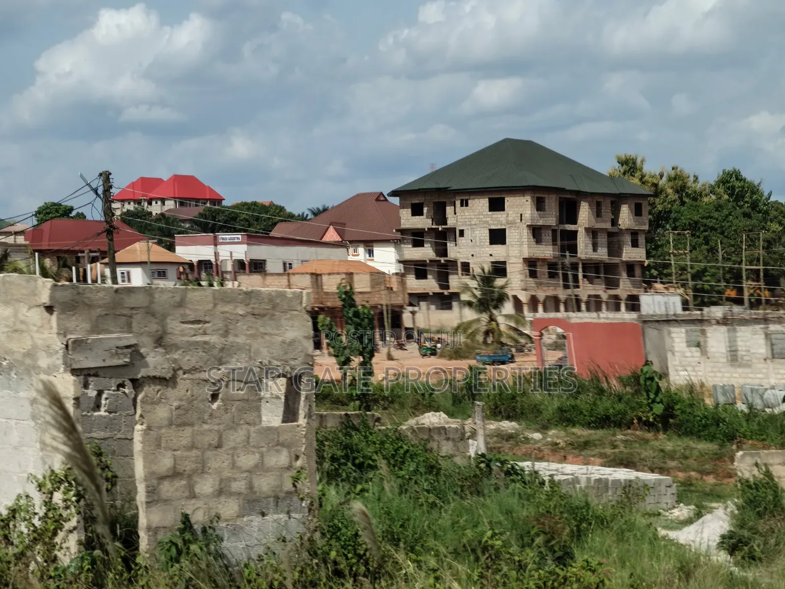 Plot for Sale at Kenyasi Achiase ( 4th Plot Main Road)