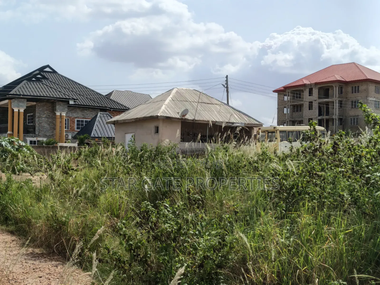 Plot for Sale at Kenyasi Achiase ( 4th Plot Main Road)