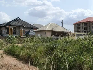 Plot for Sale at Kenyasi Achiase ( 4th Plot Main Road)