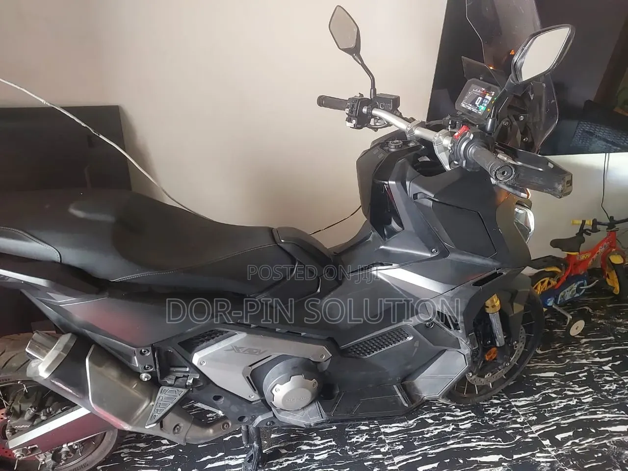 Honda 2024 Gray