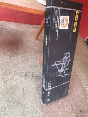 Durable P900 Full Motion Tv Mount for Large Displays