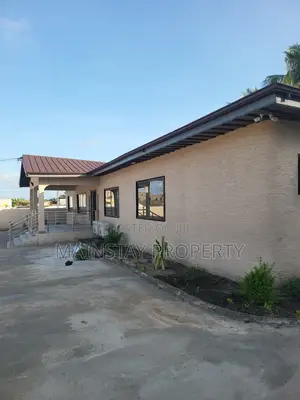 5bdrm House in Mainstay Estates, Tseaddo for rent