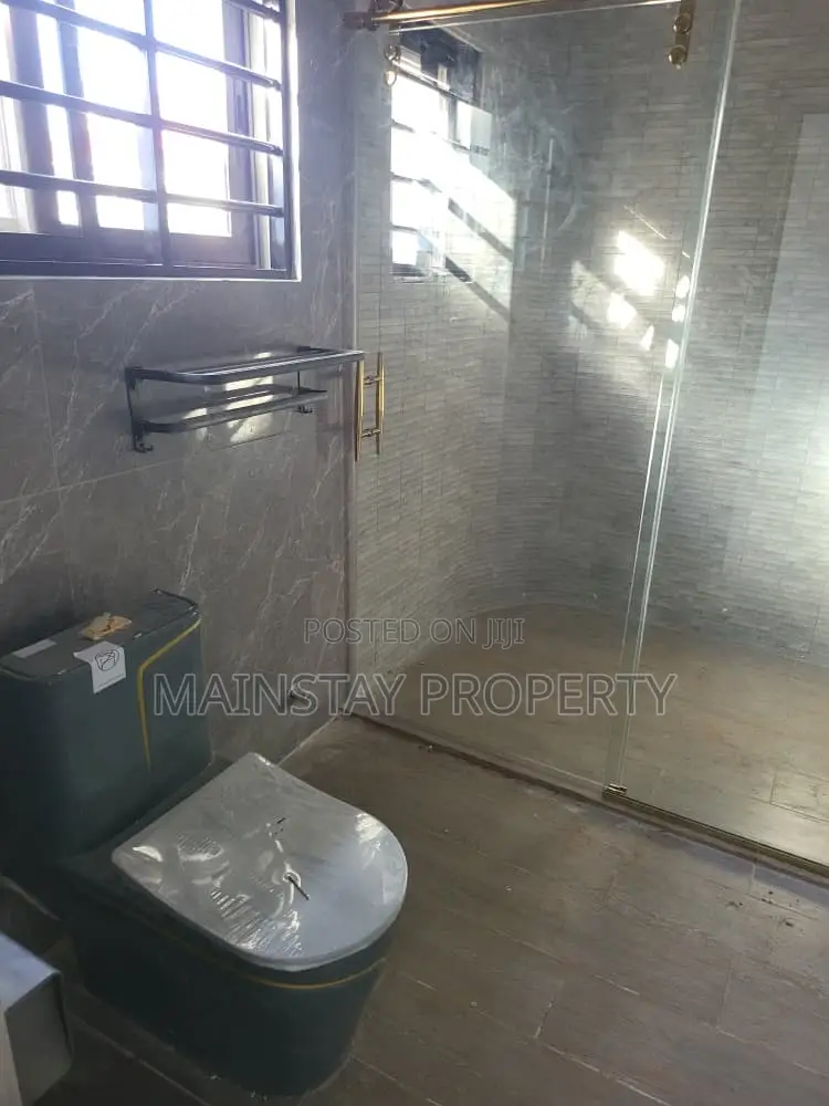 5bdrm House in Mainstay Estates, Tseaddo for rent