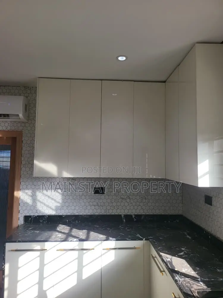 5bdrm House in Mainstay Estates, Tseaddo for rent