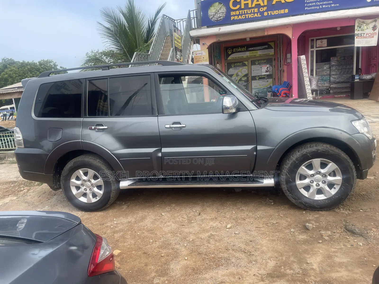 Vehicles for Rent, Comes With a Driver