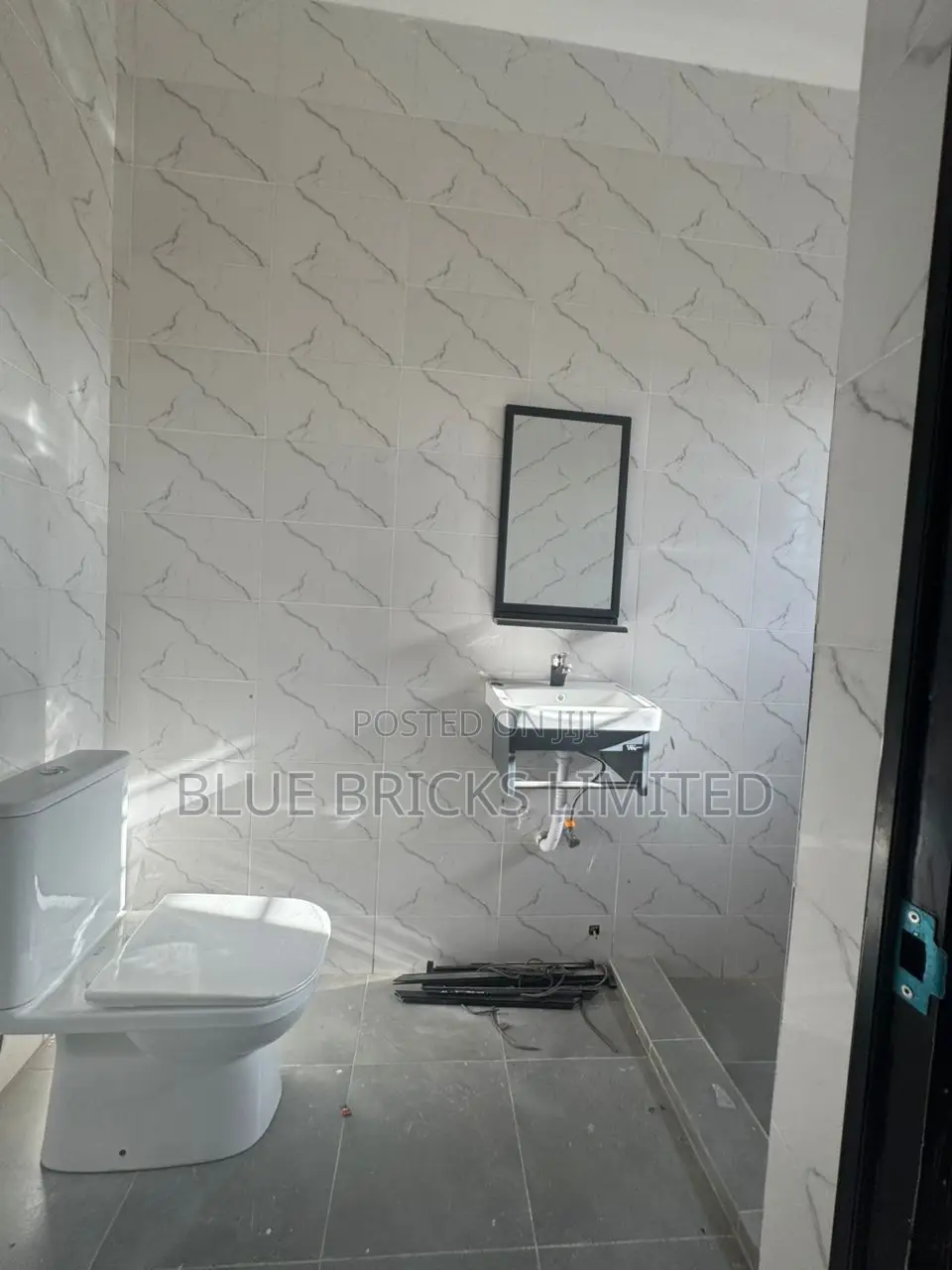 3bdrm House in Spintex Manet for sale