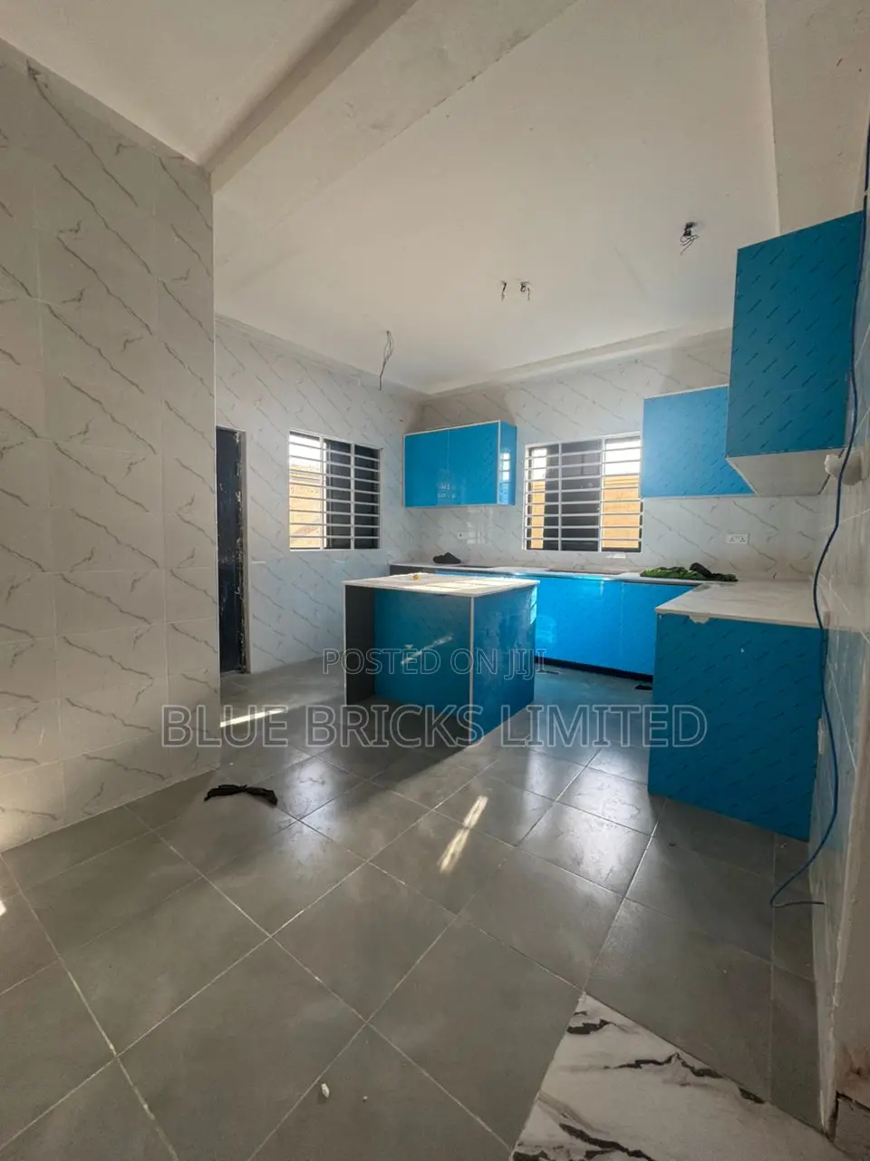3bdrm House in Spintex Manet for sale
