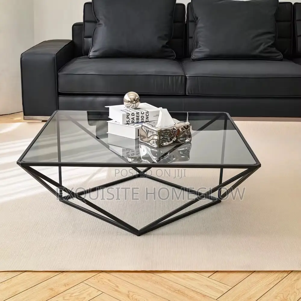 Italian Minimalist Tempered Glass Coffee Table(90cmx90cm)
