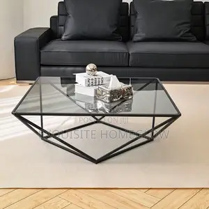 Italian Minimalist Tempered Glass Coffee Table(90cmx90cm)