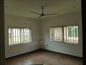 3bdrm House in Valley View Area for rent