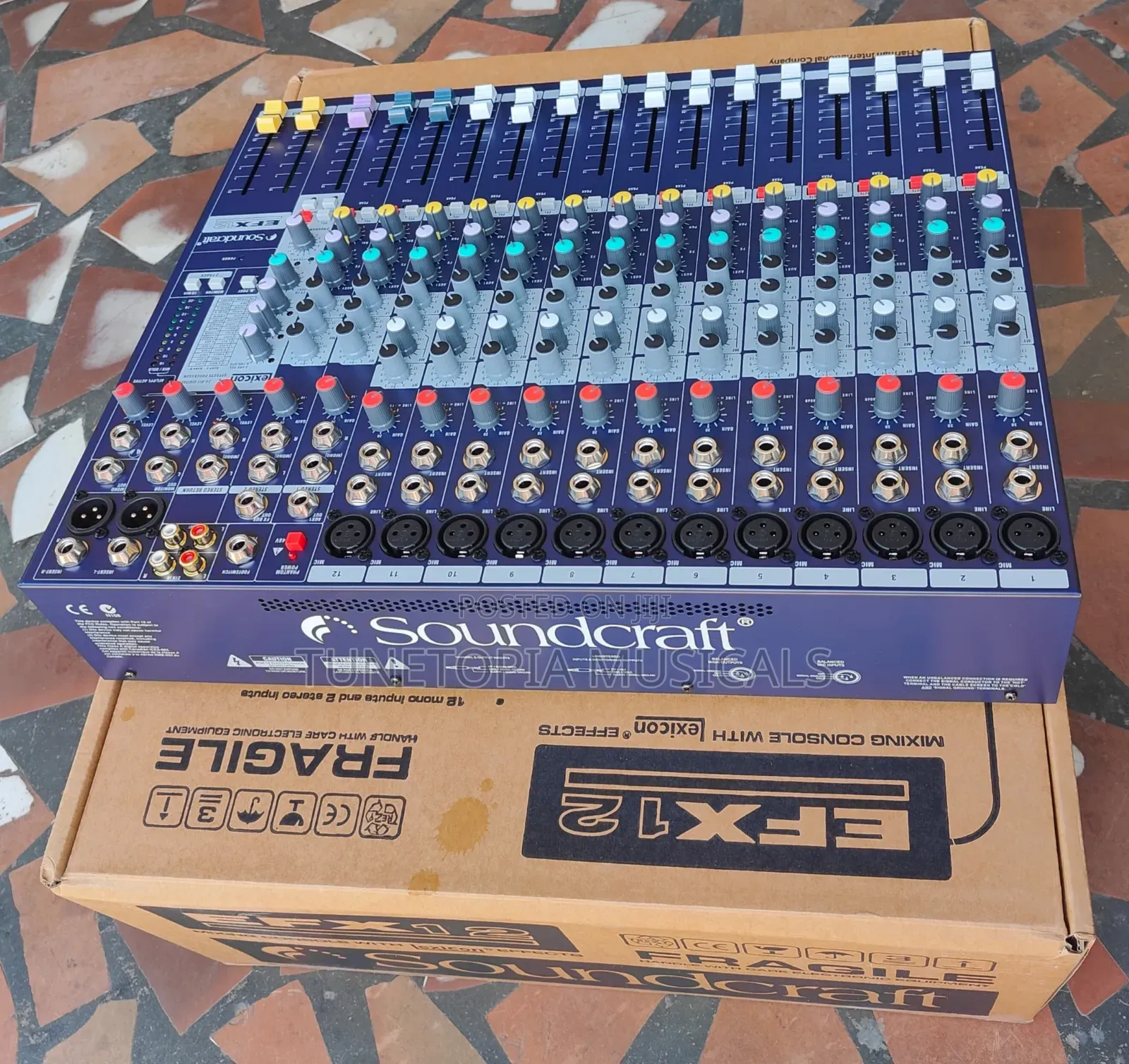 Soundcraft Efx12 12-Channel Analog Mixer