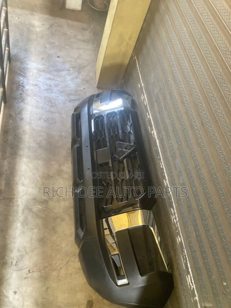Mitsubishi L200 24 Front Bumper Complete 2023, 2024, 2025