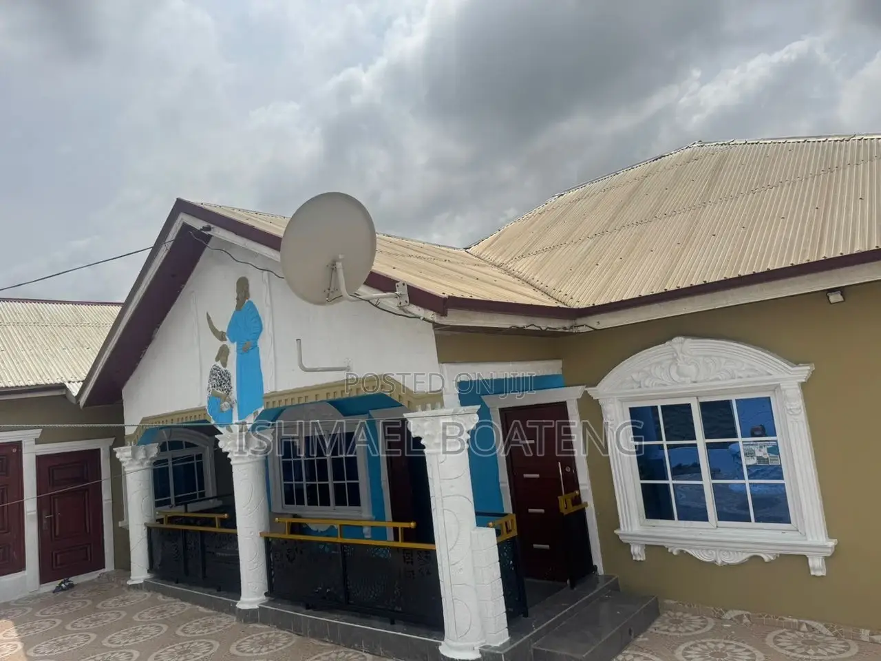 5bdrm House in Kwabre for sale