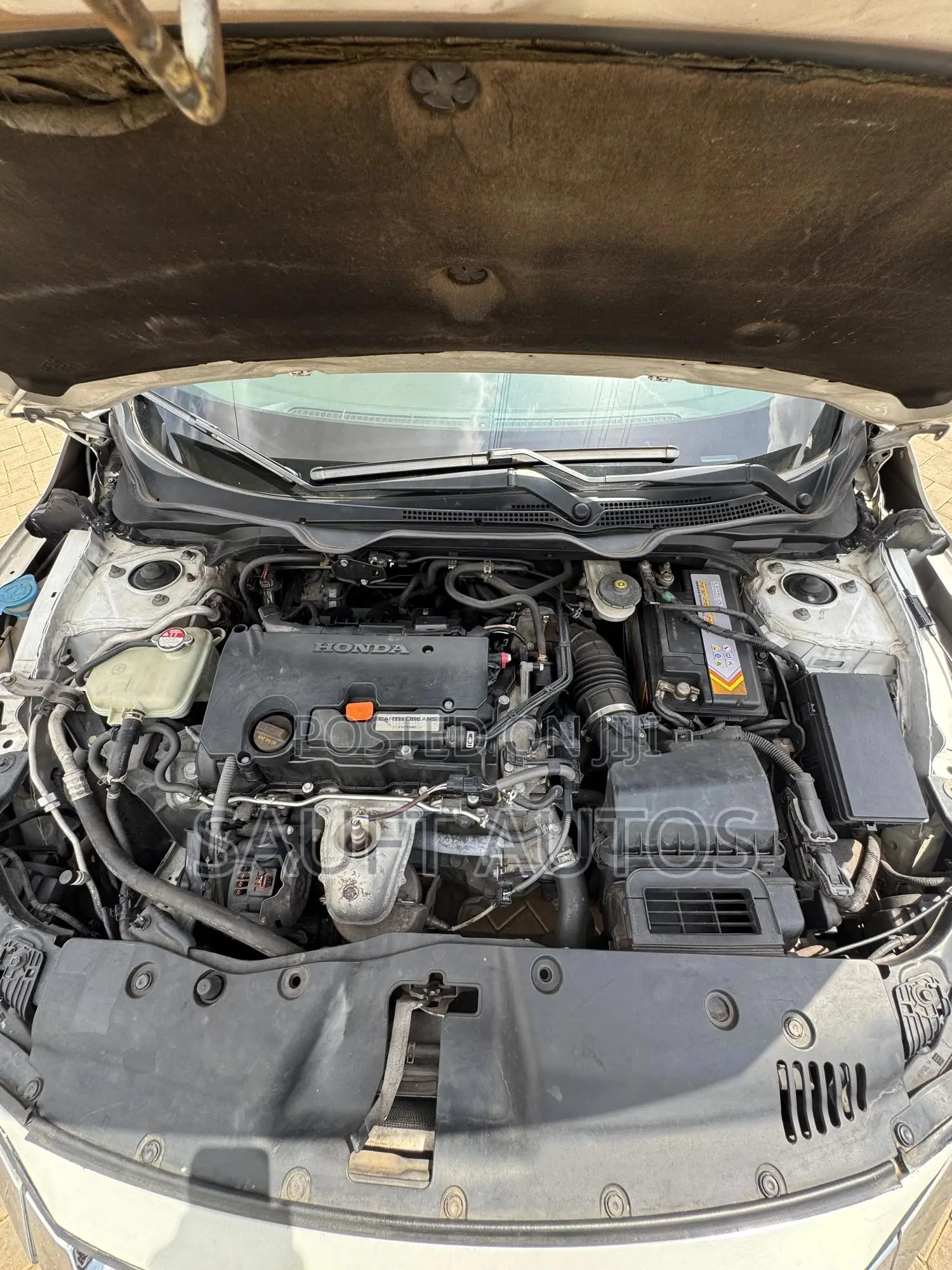 Honda Civic LX Sedan 2018 White