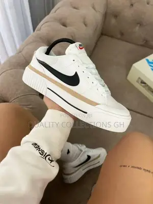 Nike Court Legacy Lift Platform