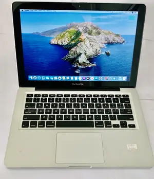 Laptop Apple MacBook Pro 8GB Intel Core i5 SSD 750GB