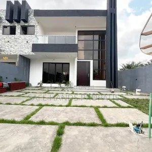 4bdrm House in Accra Metropolitan for sale