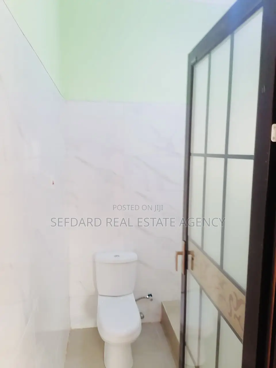 4bdrm House in Sefdard Properties, Pokuase for sale