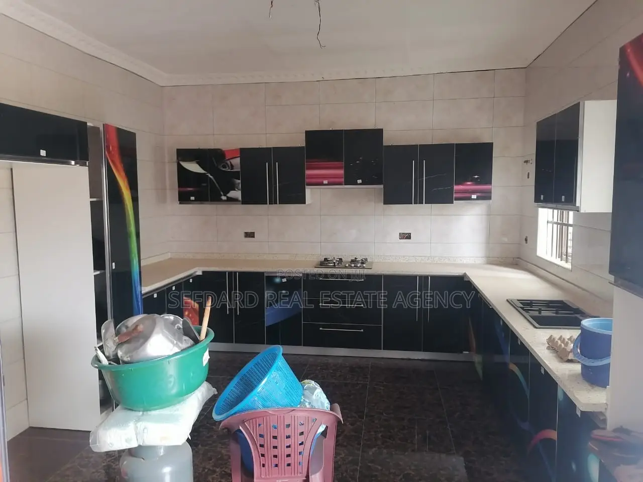 5bdrm Duplex in Sefdard Properties, Amasaman for sale