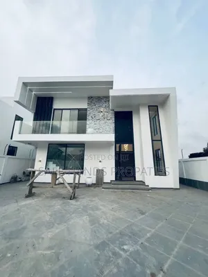 4bdrm House in Accra Metropolitan for sale