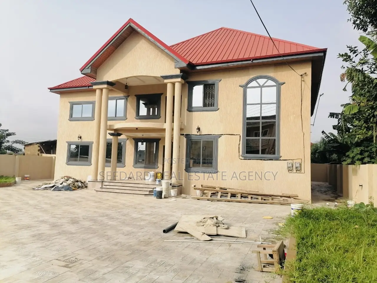 6bdrm Mansion in Sefdard Properties, Amasaman for sale