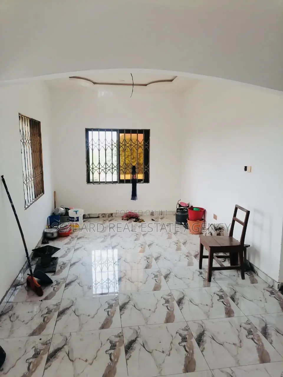 6bdrm Mansion in Sefdard Properties, Amasaman for sale