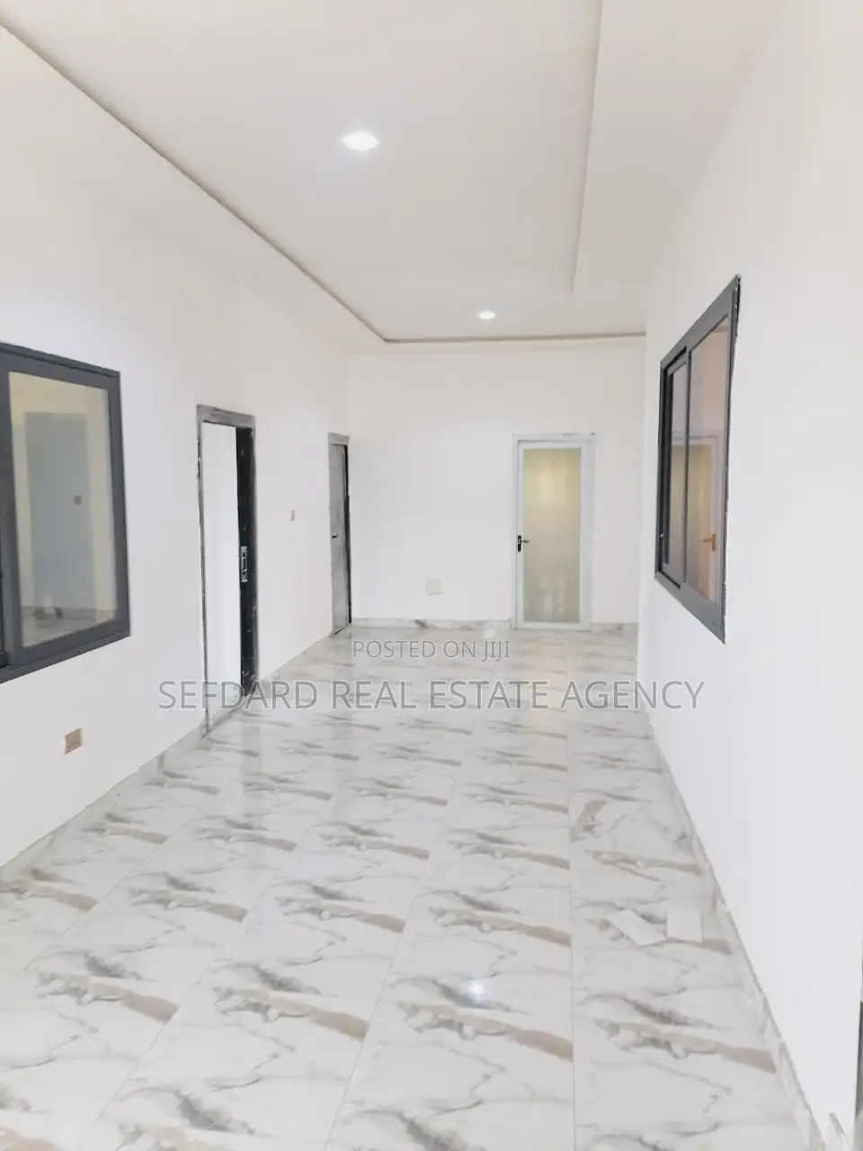 6bdrm Mansion in Sefdard Properties, Amasaman for sale